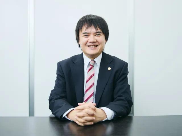 弁護士